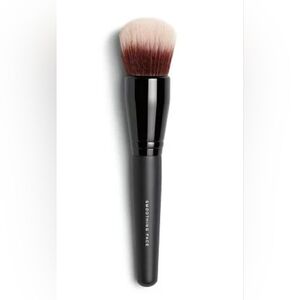 bareMinerals - Smoothing Face Brush - NEW SEALED BAG - NWT